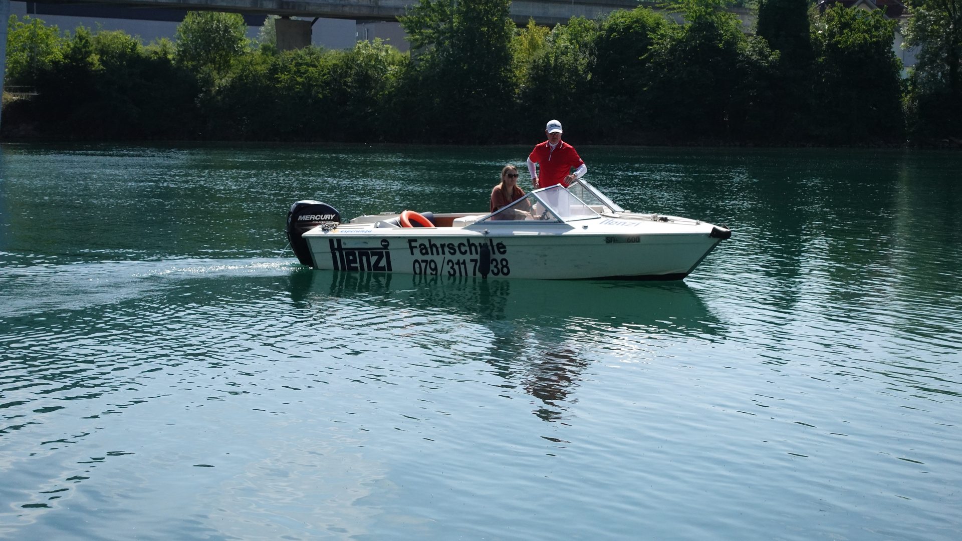 Boot Fahrschule Henzi